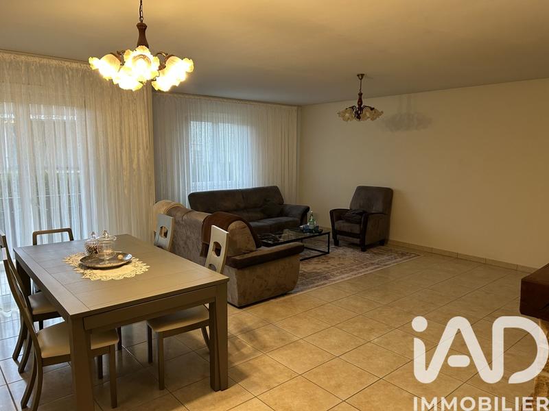 Maison - 243 m² - 7 pièces