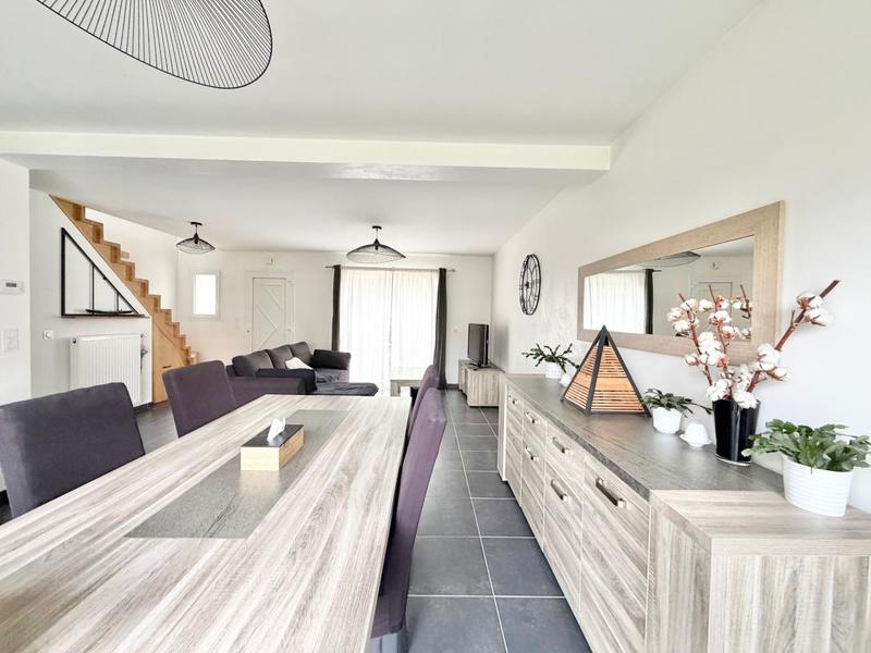 Maison - 130 m² - 5 pièces