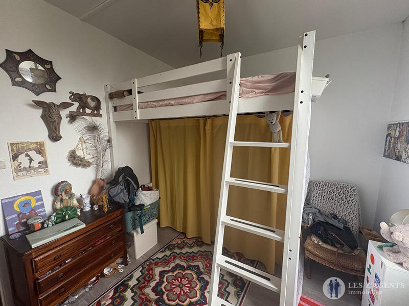 Immeuble - 6 pièces