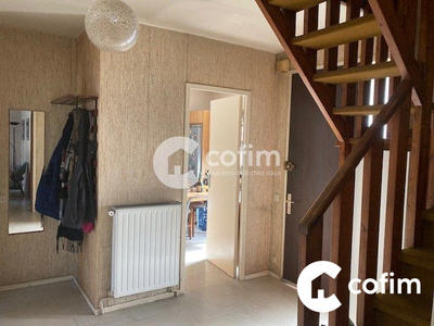 Maison - 104 m² - 6 pièces