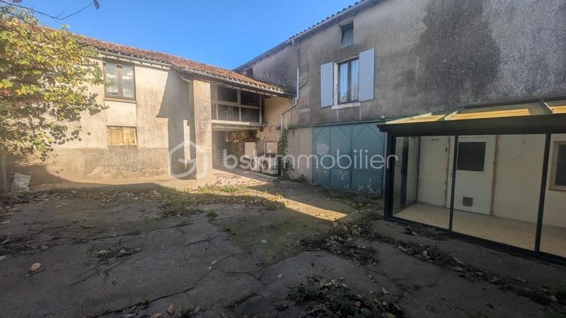 Maison de village - 176 m² - 10 pièces