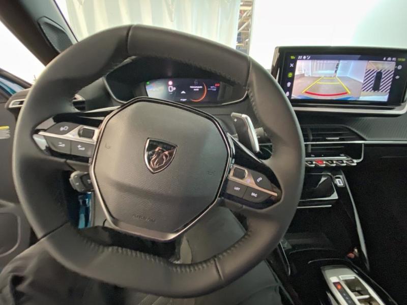 Peugeot 2008 II Hybrid 145 e-Dcs6 Allure