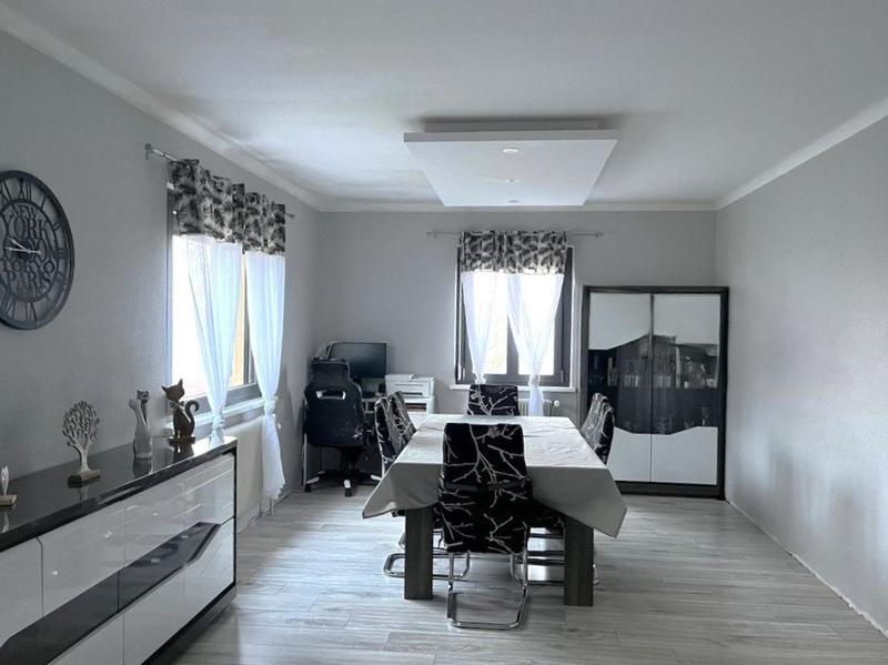 Maison - 110 m² - 4 pièces