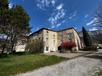 Bastide - 700 m² - 31 pièces