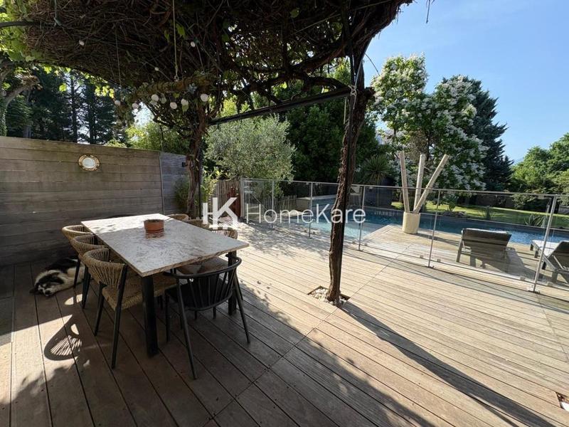 Maison - 160 m² - 5 pièces