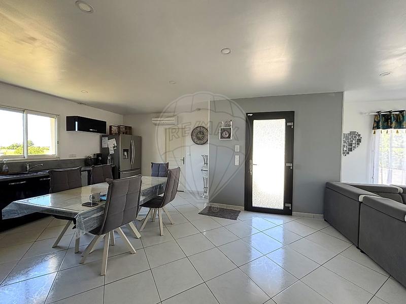 Maison - 114 m² - 4 pièces