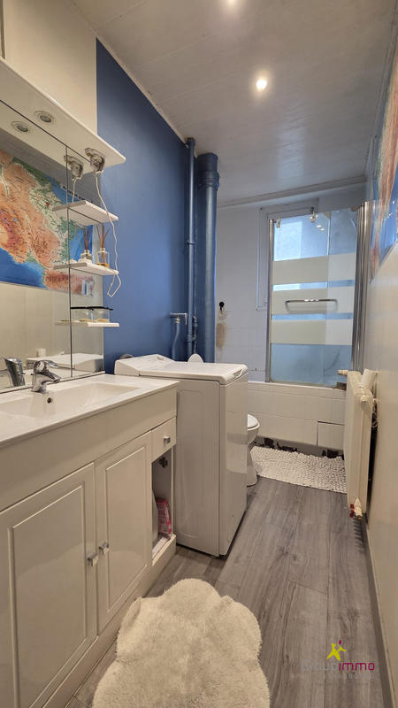 Appartement - 75 m² - 3 pièces