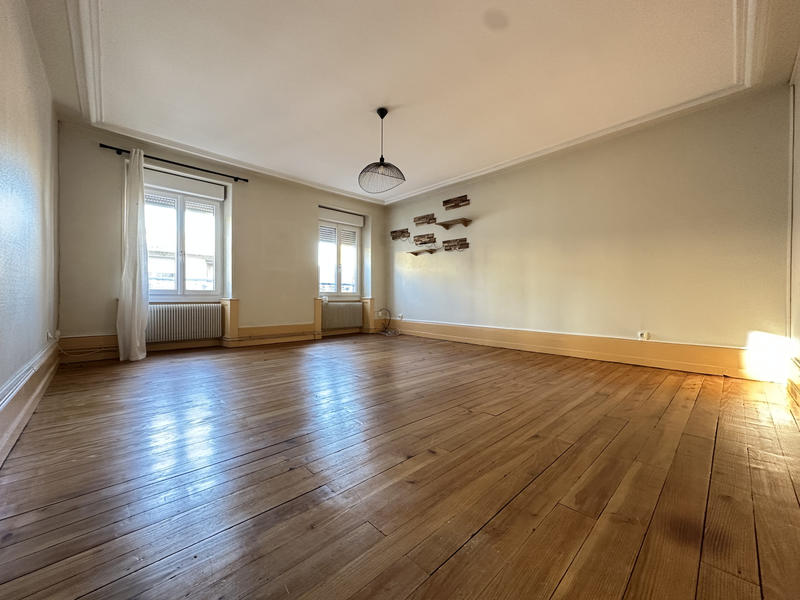 Appartement - 79 m² - 4 pièces