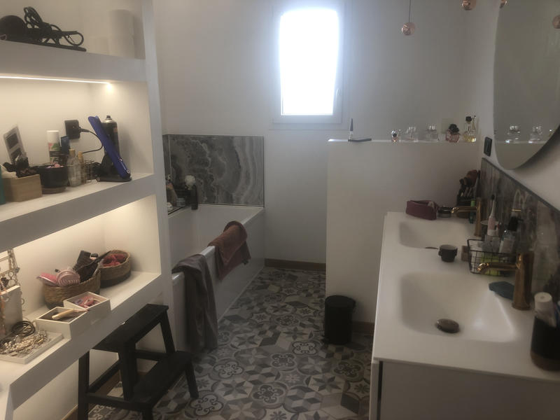 Maison - 90 m² - 3 pièces