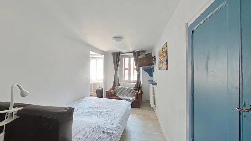 Immeuble - 240 m² - 12 pièces
