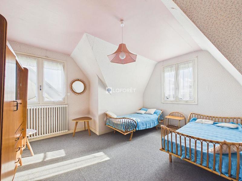 Maison - 153 m² - 7 pièces