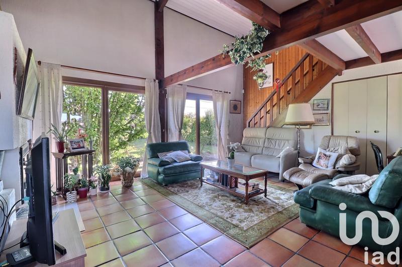 Maison - 122 m² - 5 pièces