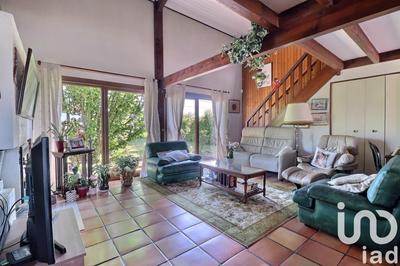 Maison - 122 m² - 5 pièces