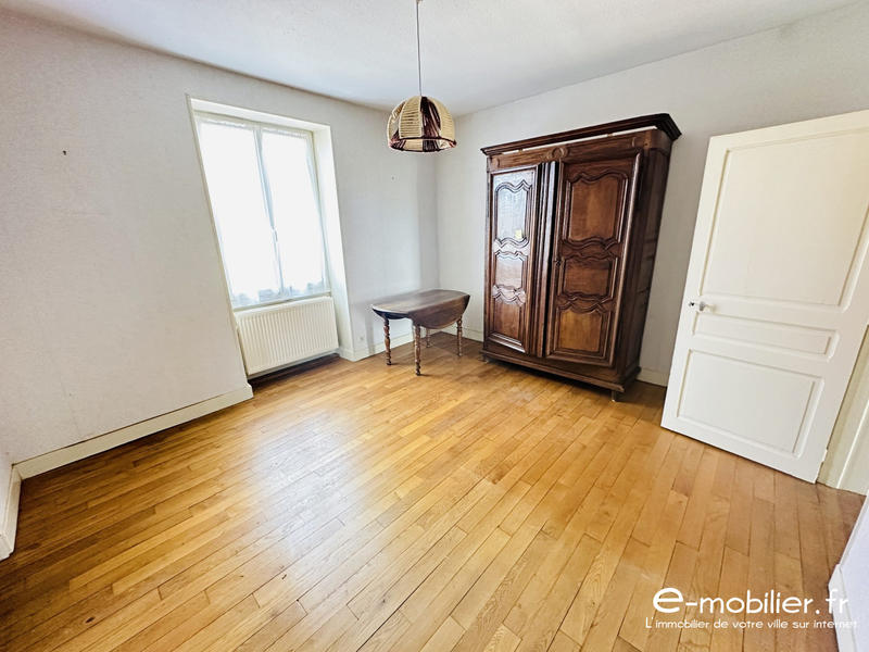 Maison - 146 m² - 5 pièces