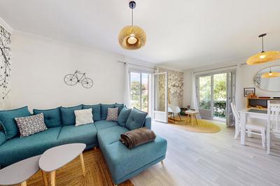 Maison - 93 m² - 4 pièces