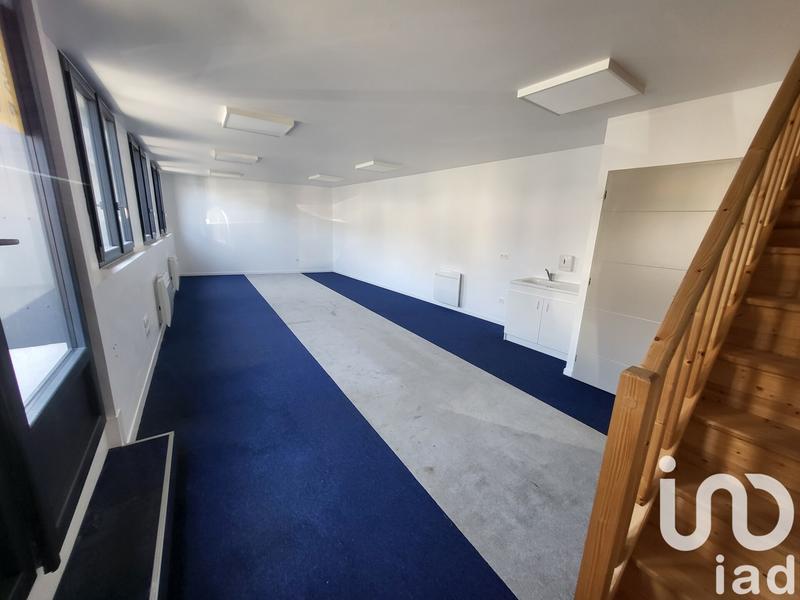 Maison - 200 m² - 8 pièces