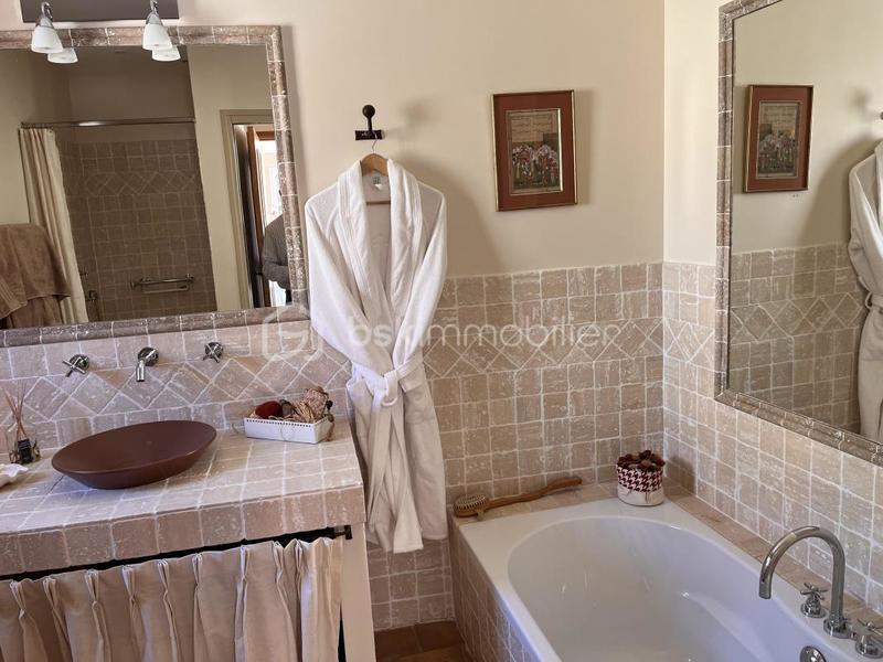 Maison d'architecte - 255 m² - 6 pièces