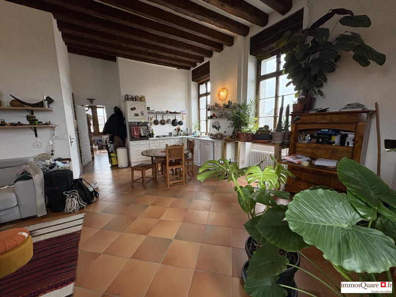 Appartement - 60 m² - 2 pièces