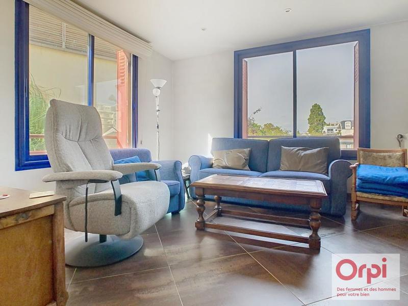 Maison - 156 m² - 5 pièces