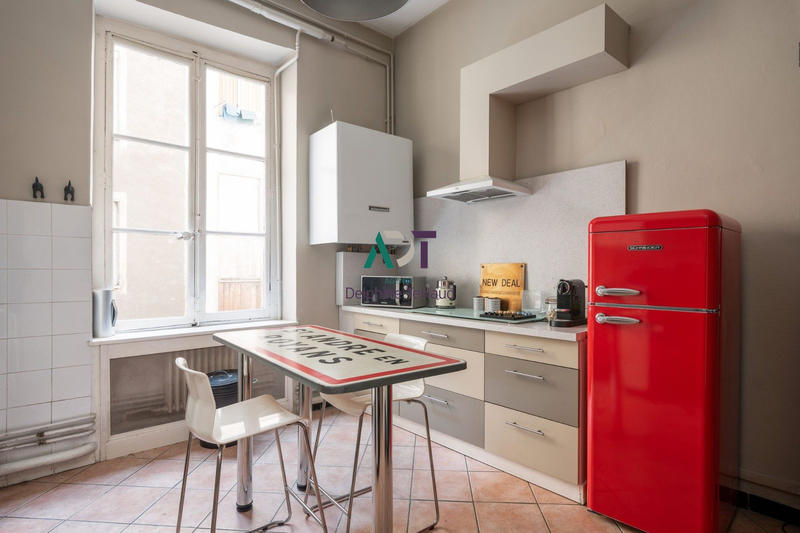 Appartement - 174 m² - 5 pièces