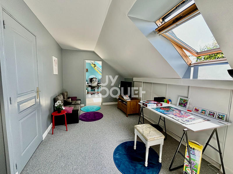 Maison - 137 m² - 7 pièces