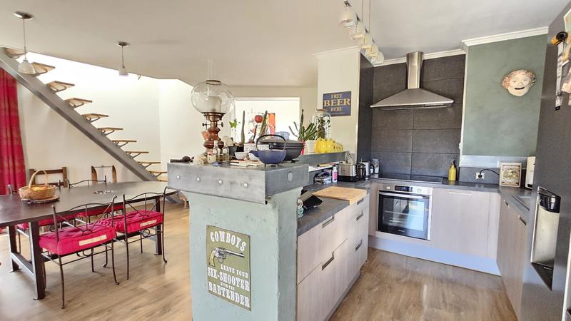 Maison - 156 m² - 6 pièces