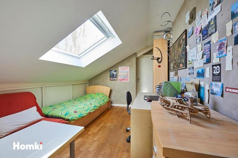 Maison - 170 m² - 7 pièces