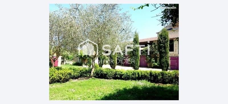 Maison - 265 m² - 8 pièces