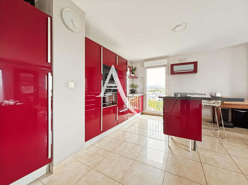 Appartement - 88 m² - 5 pièces