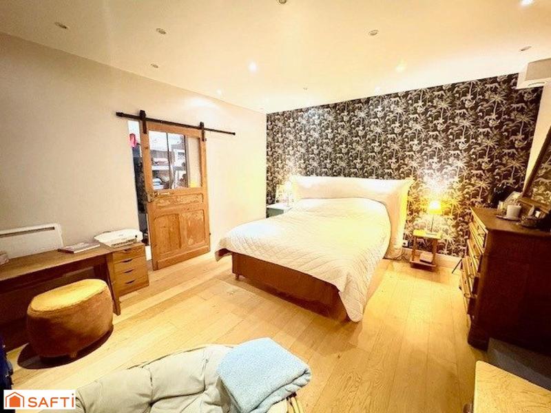 Maison - 186 m² - 7 pièces