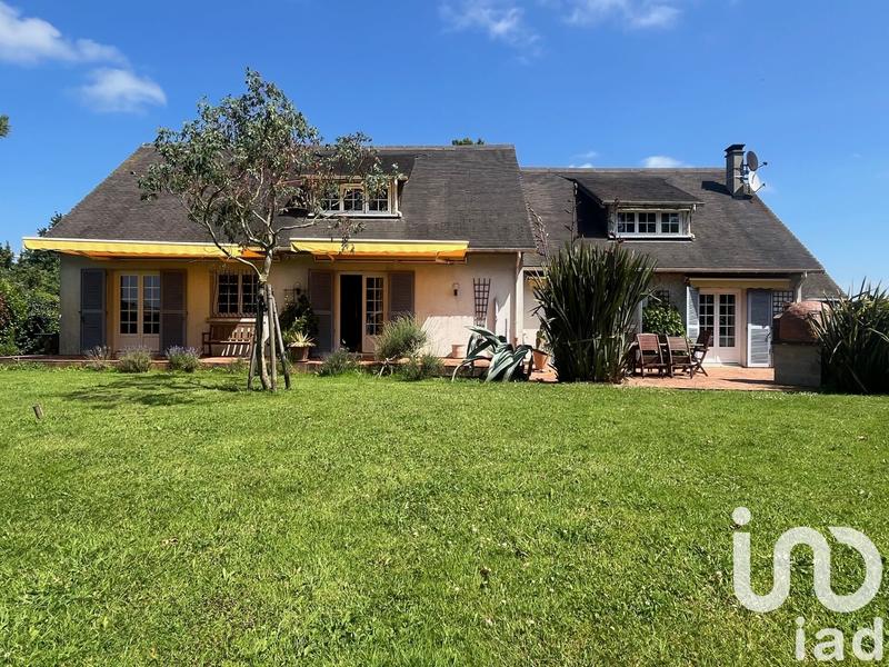 Maison - 239 m² - 6 pièces