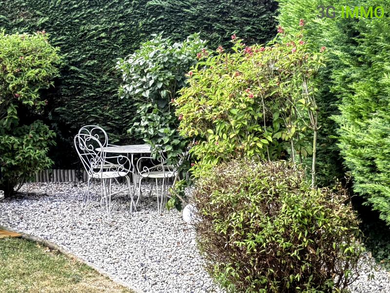 Propriété - 130 m² - 5 pièces