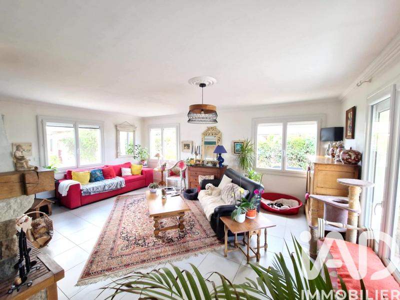 Maison - 96 m² - 4 pièces