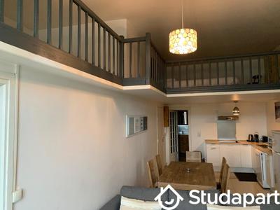 Appartement - 64 m² - 2 pièces