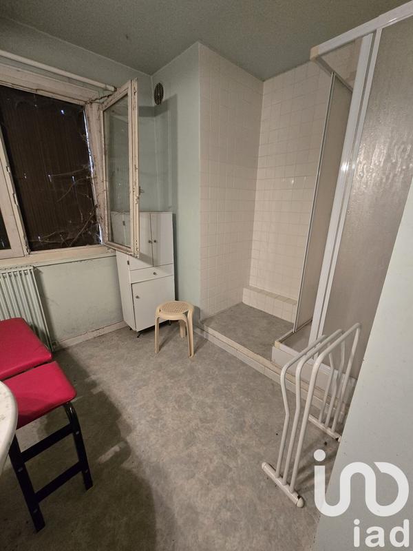 Maison - 198 m² - 8 pièces