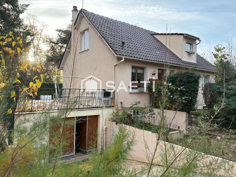 Maison - 170 m² - 6 pièces