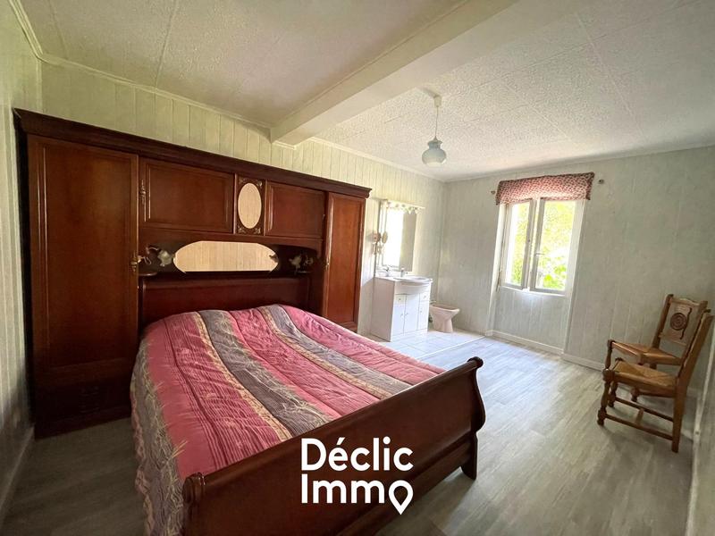 Maison - 143 m² - 7 pièces