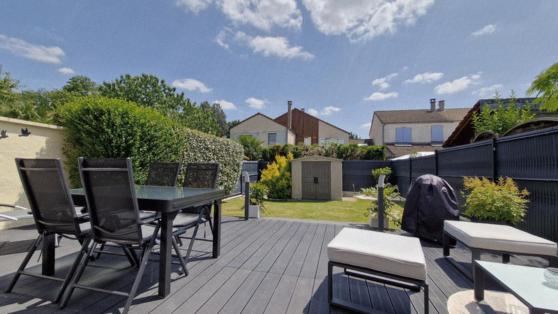 Maison - 88 m² - 5 pièces