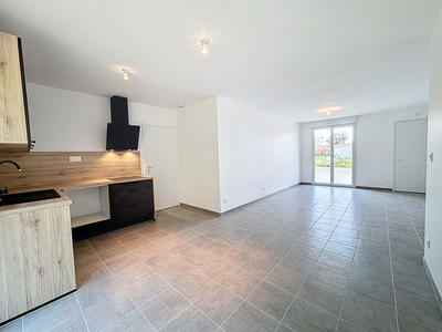 Maison - 75 m² - 4 pièces