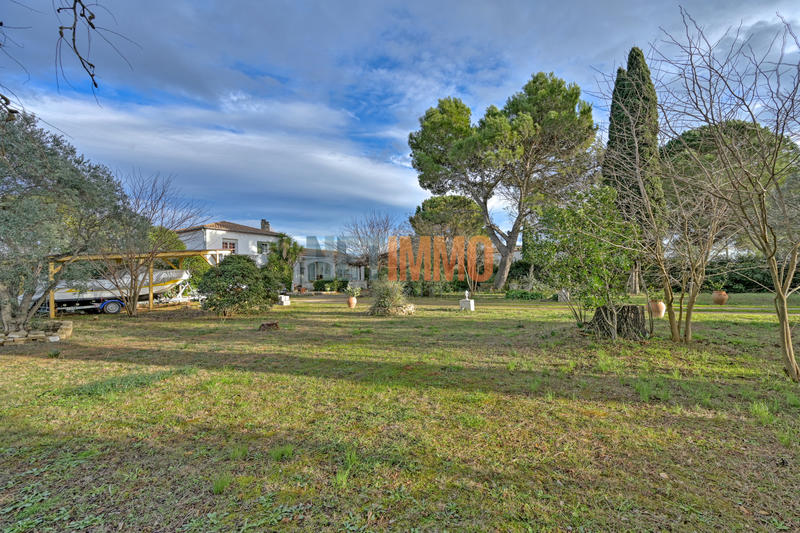 Villa - 165 m² - 6 pièces