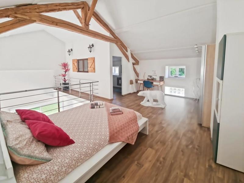 Maison - 207 m² - 7 pièces