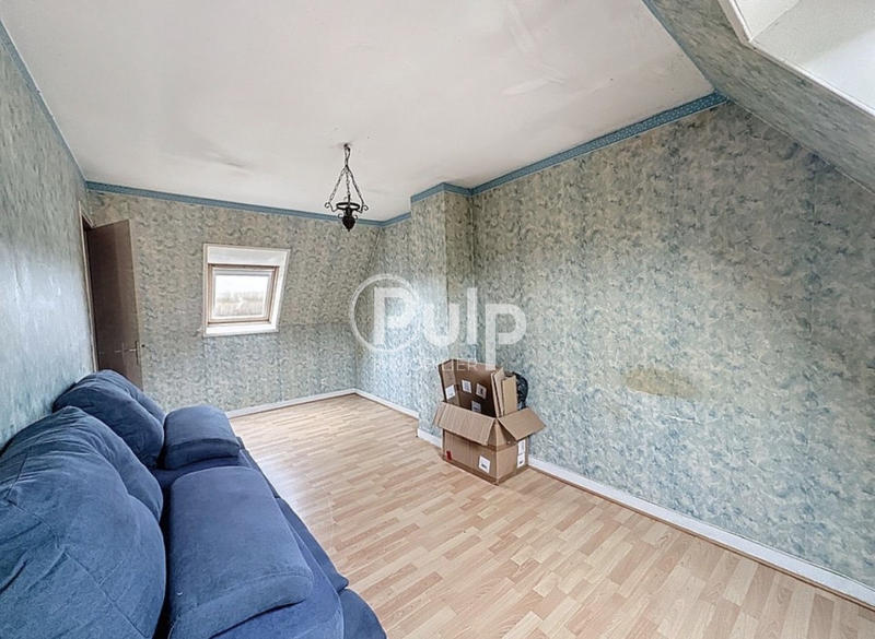 Maison - 84 m² - 5 pièces