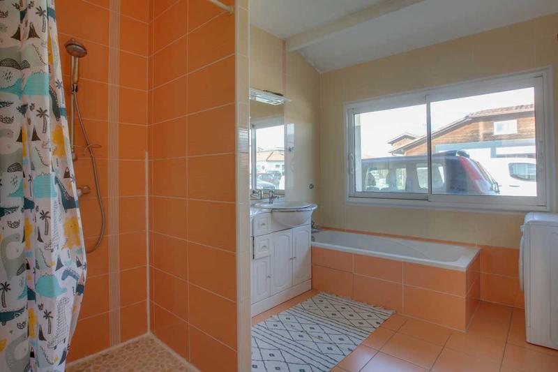 Villa - 160 m² - 5 pièces