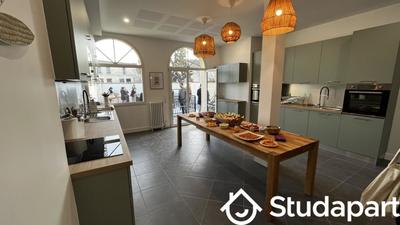 Chambre - 12 m² - 1 pièce