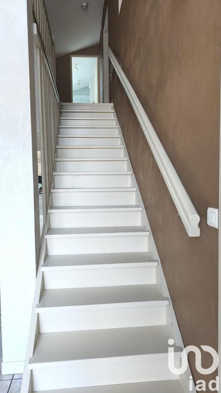 Maison - 317 m² - 8 pièces