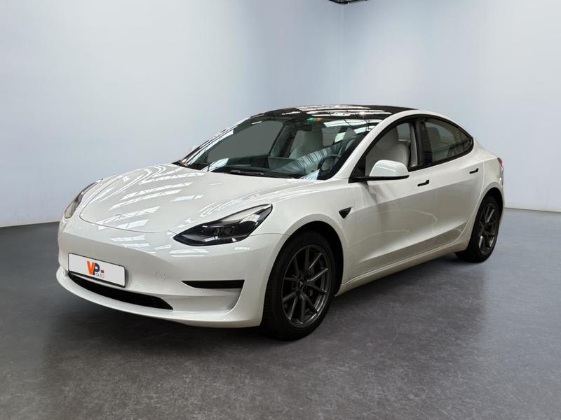 Tesla Model 3 Standard Range Plus Rwd