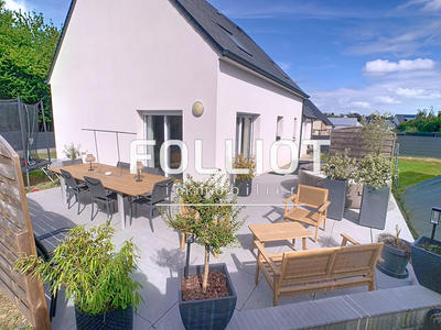 Maison - 110 m² - 5 pièces