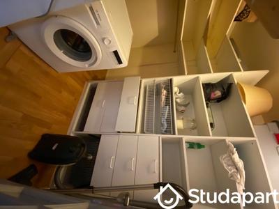 Chambre - 25 m² - 1 pièce