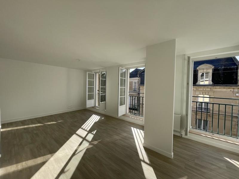 Appartement - 88 m² - 4 pièces