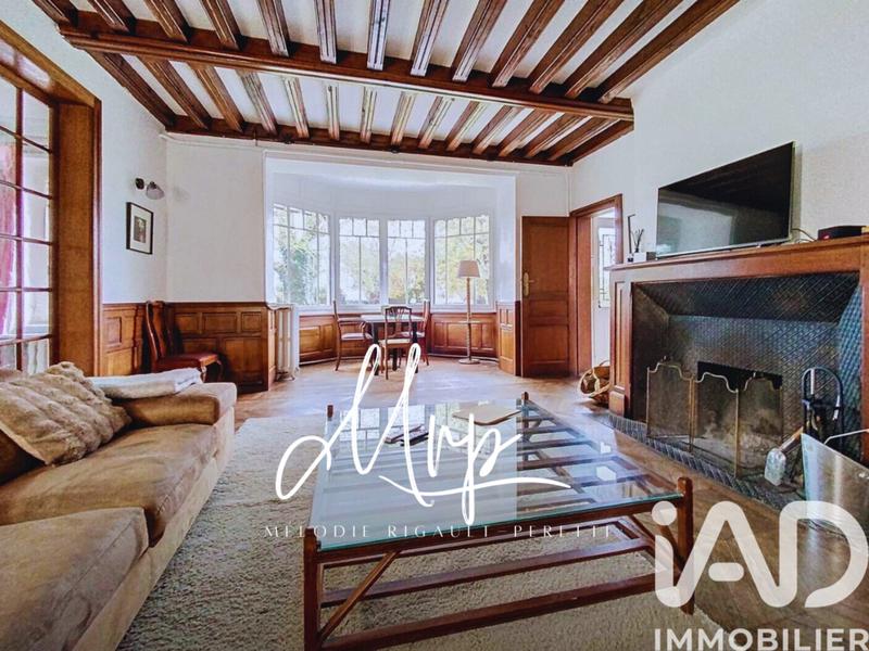 Maison - 228 m² - 5 pièces